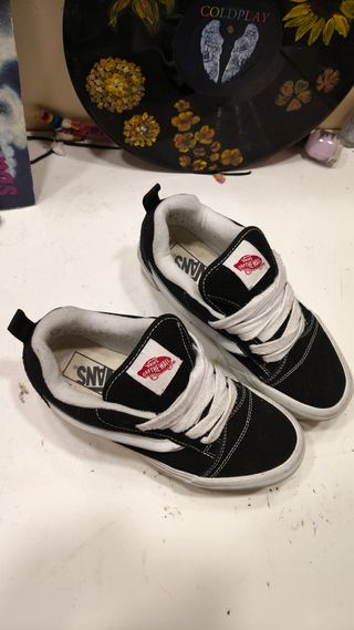 Zapatillas Vans Knu Skool Negras Plataforma Y2K