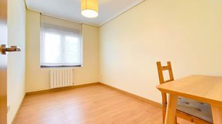 Piso en alquiler en Cuatro Caminos en Santander