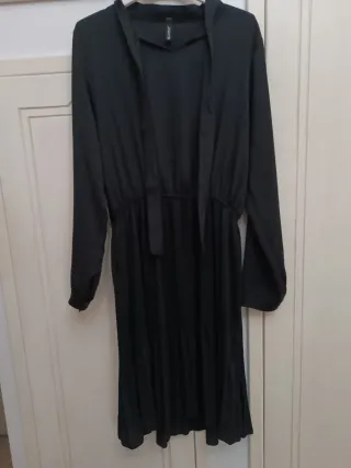 Vestito nero da donna