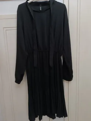 Vestito nero da donna