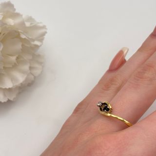 Anillo oro 18kt con circonita y zafiro