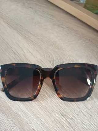 Occhiali da sole donna tartaruga