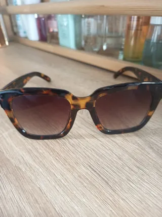 Occhiali da sole donna tartaruga