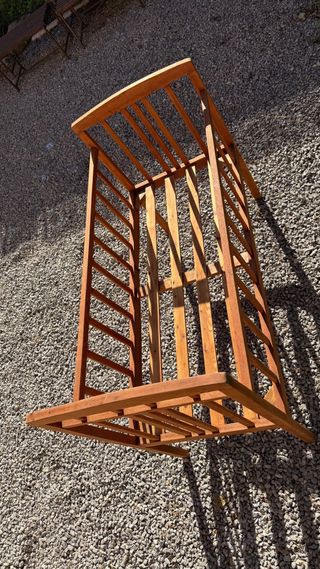 Cuna antigua madera restaurada