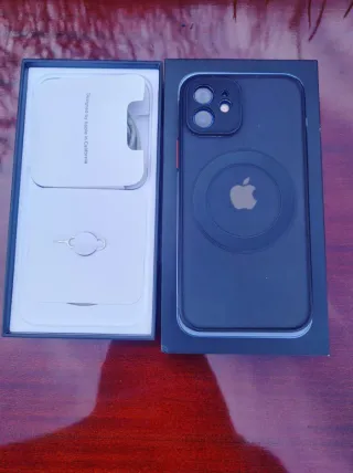 iPhone 12, Azul con 81% Batería