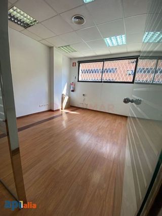 Local comercial en venta en Can Calders - Mas Lluí - Roses Castellbell en Sant Feliu de Llobregat