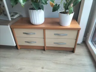 Cómoda o mesilla de noche