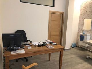 Local comercial en venta en Chaparil - Torrecilla en Nerja