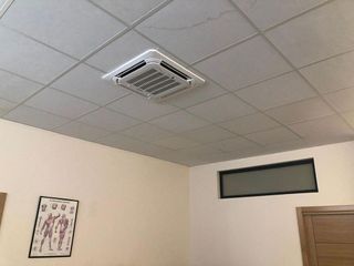 Local comercial en venta en Chaparil - Torrecilla en Nerja