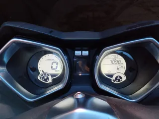 Yamaha XMAX 250cc MOMO 2015