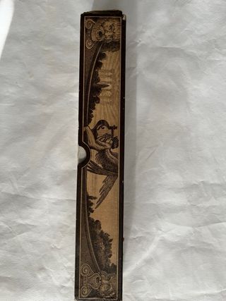 Rollo de pianola de papel antiguo