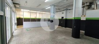 Local comercial en venta en Centre - Col.legis Nous - Riera Seca en Mollet del Vallès