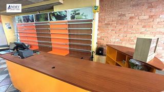 Local comercial en alquiler en Els Pavos en Blanes