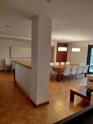 Local comercial en venta en Lardero