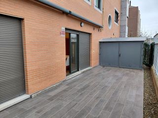 Local comercial en venta en Lardero