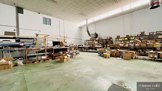 Nave industrial en venta en Villena