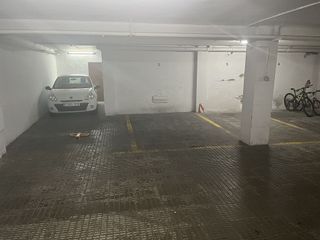 Garaje en alquiler en Ciudad Jardín - Zoco en Córdoba