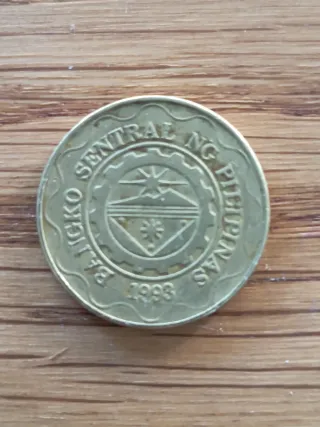 Moneda Filipinas 5 Piso 2001