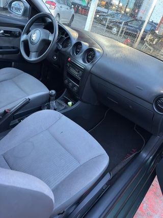 SEAT Ibiza 2003