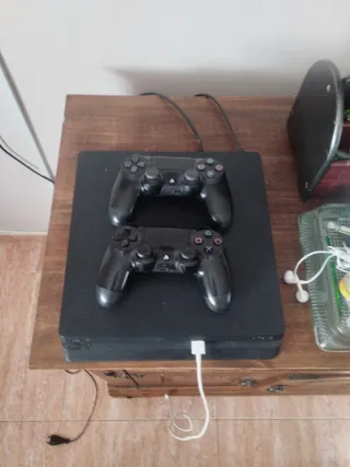 PS4 (PlayStation 4) Negra