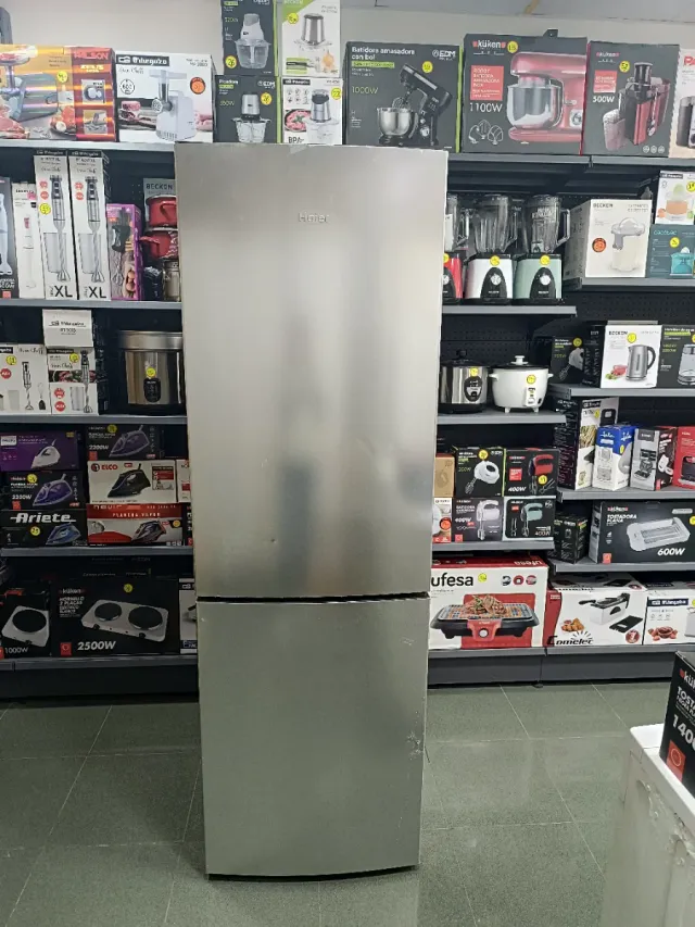 Nevera Combi Haier, No Frost 1.87x60cm