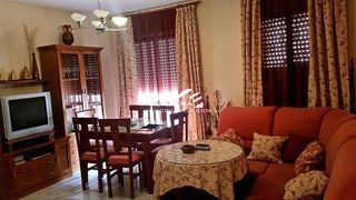 Piso en venta en Lucena