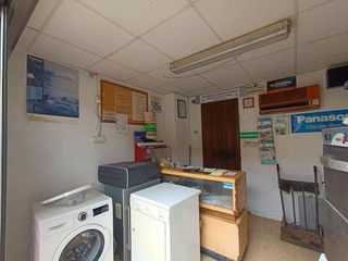 Local comercial en venta en El Mercado en Manises