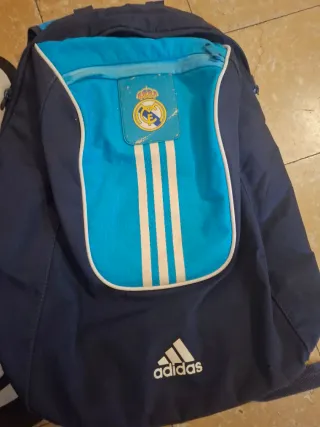 Mochila Real Madrid Adidas Azul y Blanca
