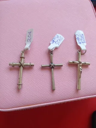 Cruz de plata de ley