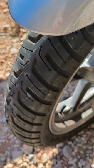 Honda SH125i Scooter Automática Gris. ((2011))