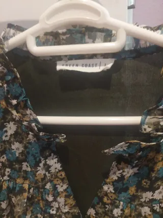 Blusa floral manga larga