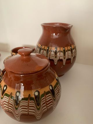 Juego de café de cerámica de Bulgaria