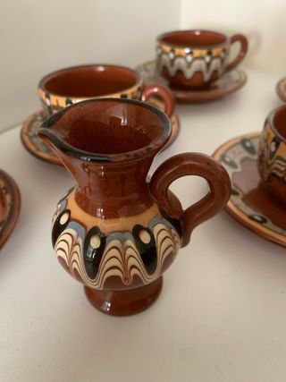 Juego de café de cerámica de Bulgaria