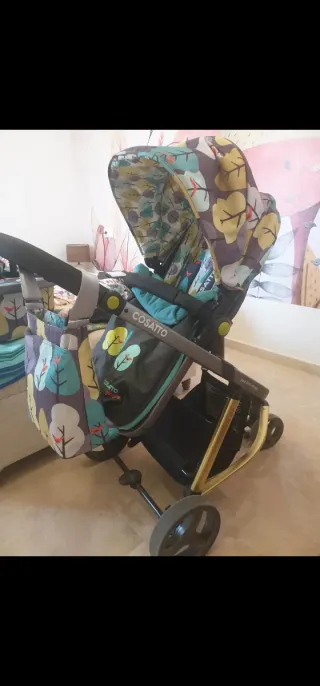 Silla de paseo Cosatto y silla de coche