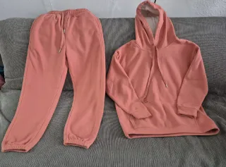 Conjunto chándal rosa talla L