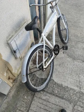 Bicicleta Indian Clásica Blanca