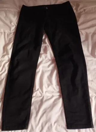 Pantalón vaquero negro Pull&Bear