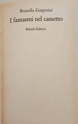 "I fantasmi nel cassetto" di Brunella Gasperini