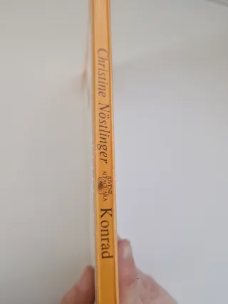 Konrad o el niño que salió de una lata de conserva