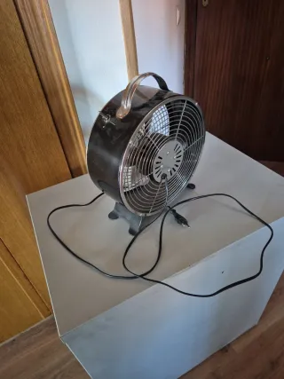 Ventilador de diseño cromado