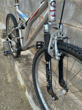 Bicicleta BH Khepra 26” Aluminio Doble Suspensión