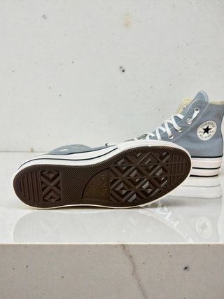 Converse plataforma azul y blanco