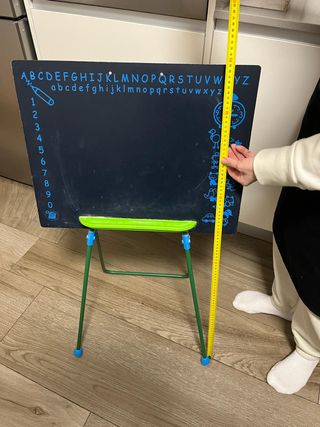 Pizarra infantil con caballete