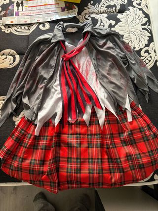 Disfraz Zombie Mujer Talla 40/42. Un solo uso