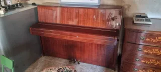 Piano Vertical Yamaha