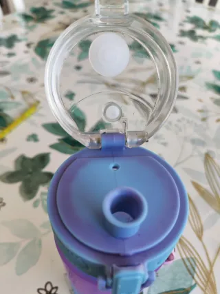 Borraccia multicolore 600ml con Unicorno Pop It