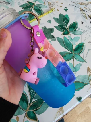 Borraccia multicolore 600ml con Unicorno Pop It