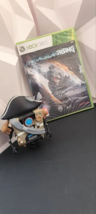 Metal Gear Rising Xbox 360 precintado