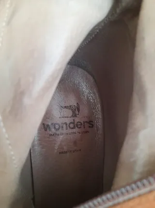 Botas de caña alta Wonders T.39