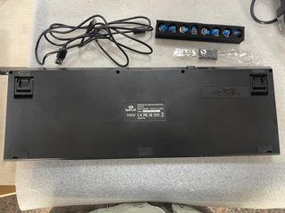 Teclado Mecánico Redragon VATA RGB